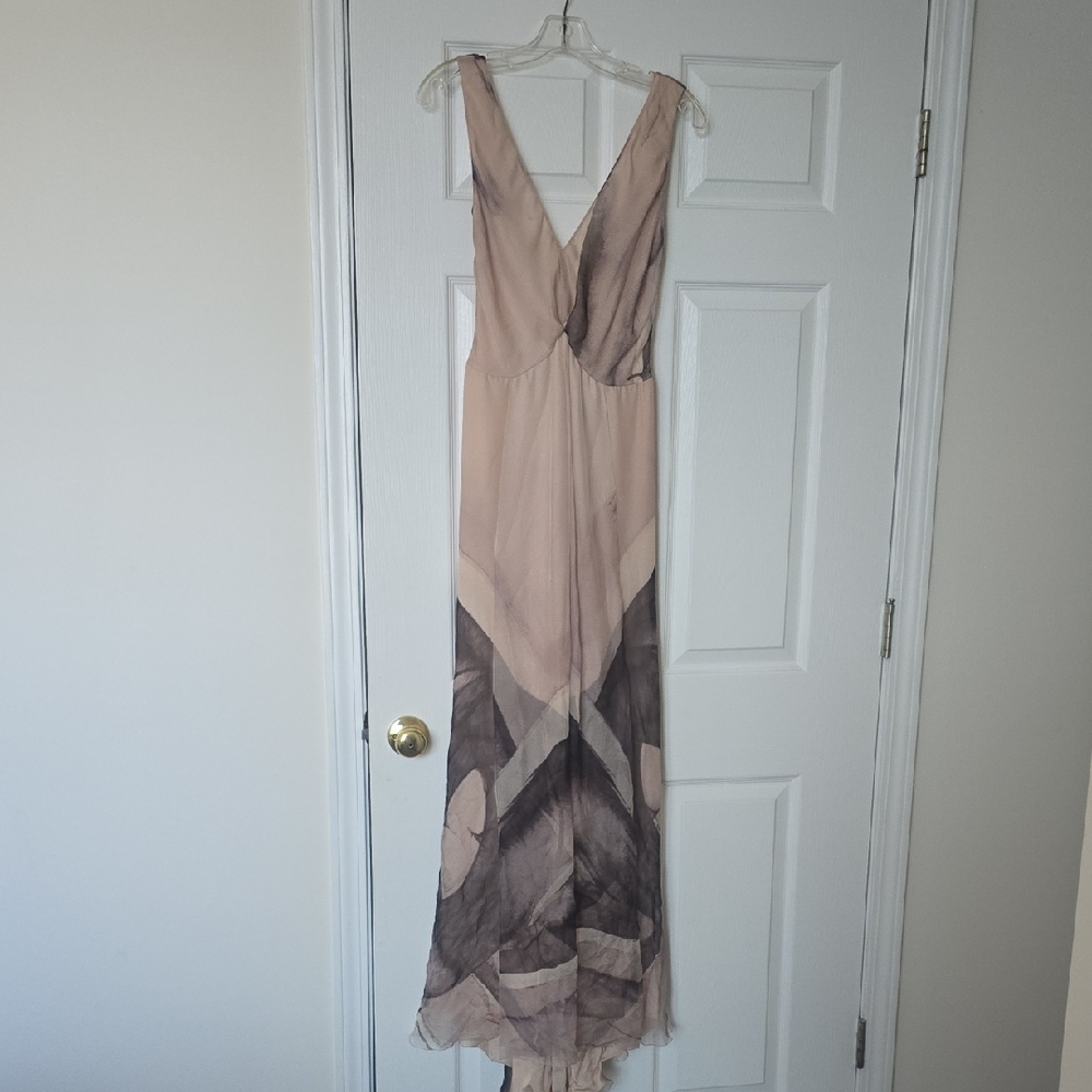 Elegant Chanel 100% Silk Dress